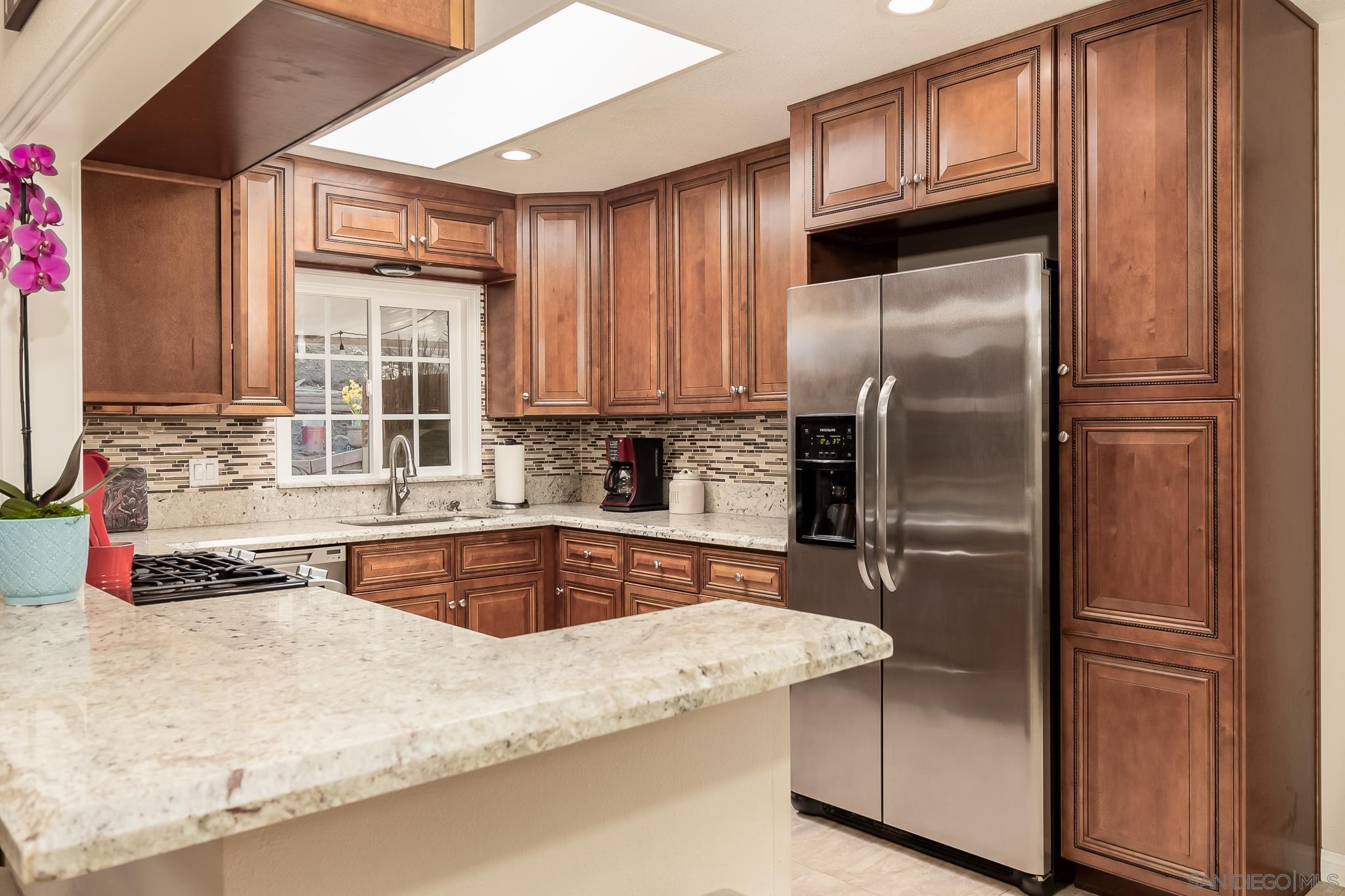 8537 Coial Road El Cajon, CA 92021 - Photo 8 of 37 Gallery Image 8