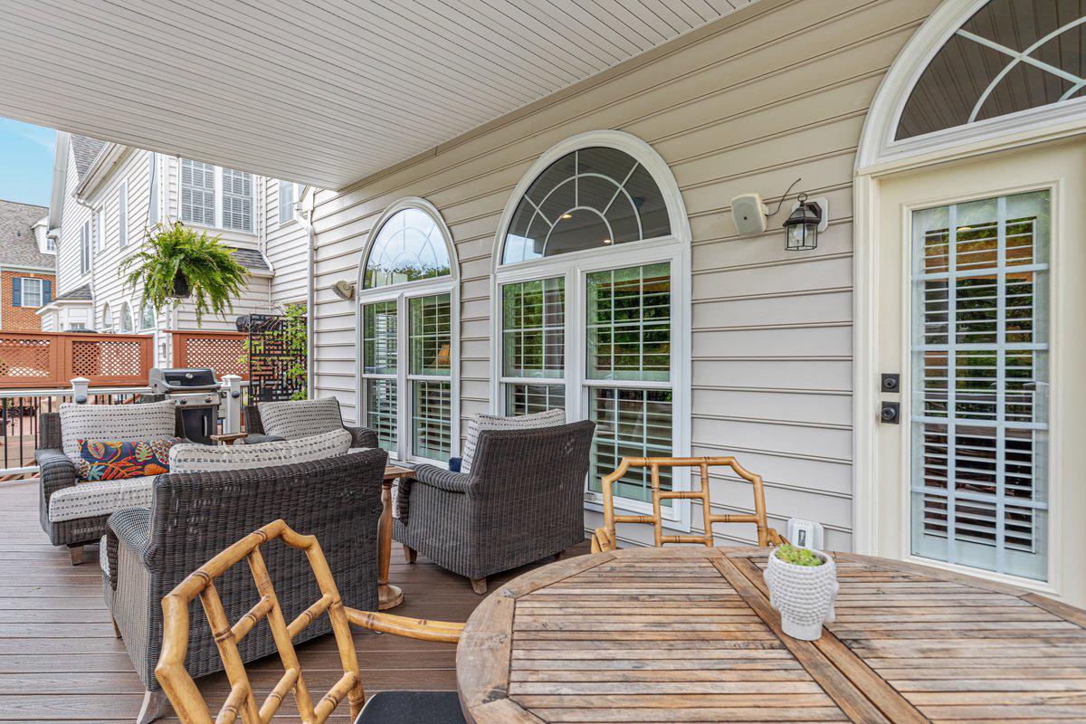 19194 Greystone Square Leesburg, VA 20176 - Photo 60 of 96 Note outdoor speakers