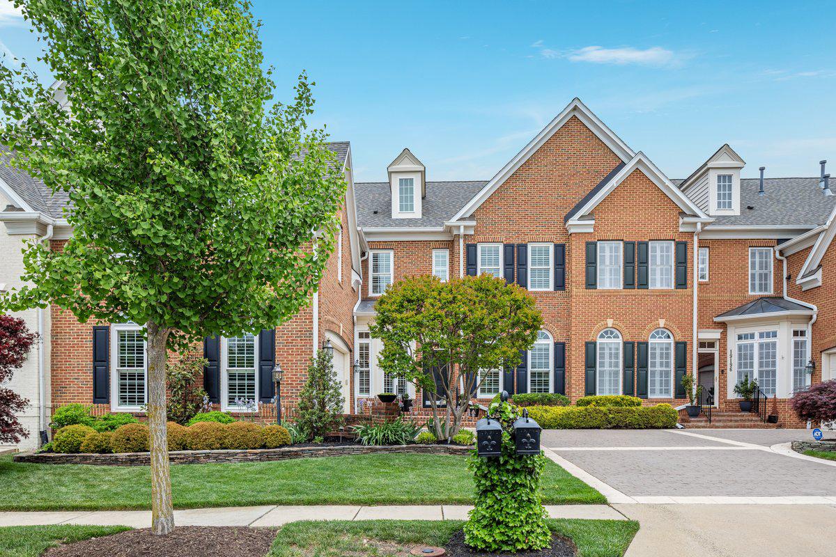 19194 Greystone Square Leesburg, VA 20176 - Photo 71 of 96