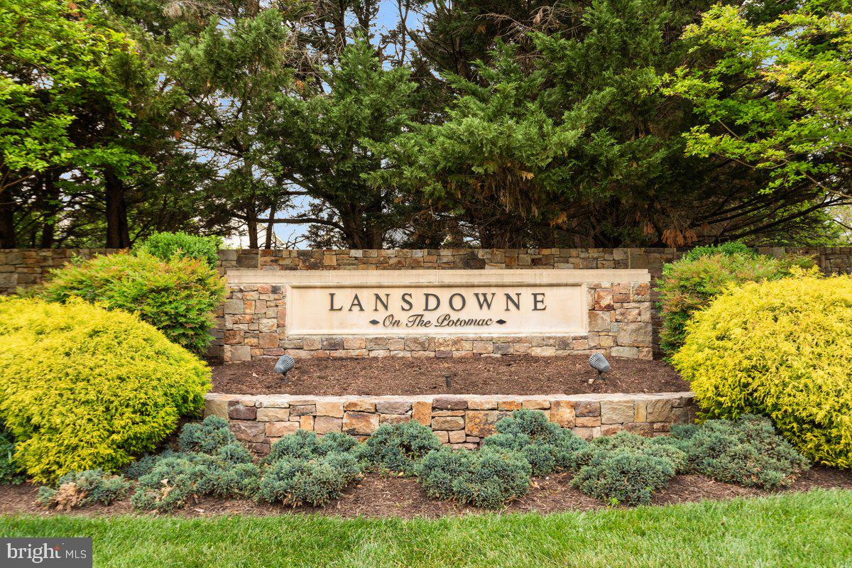 19194 Greystone Square Leesburg, VA 20176 - Photo 84 of 96