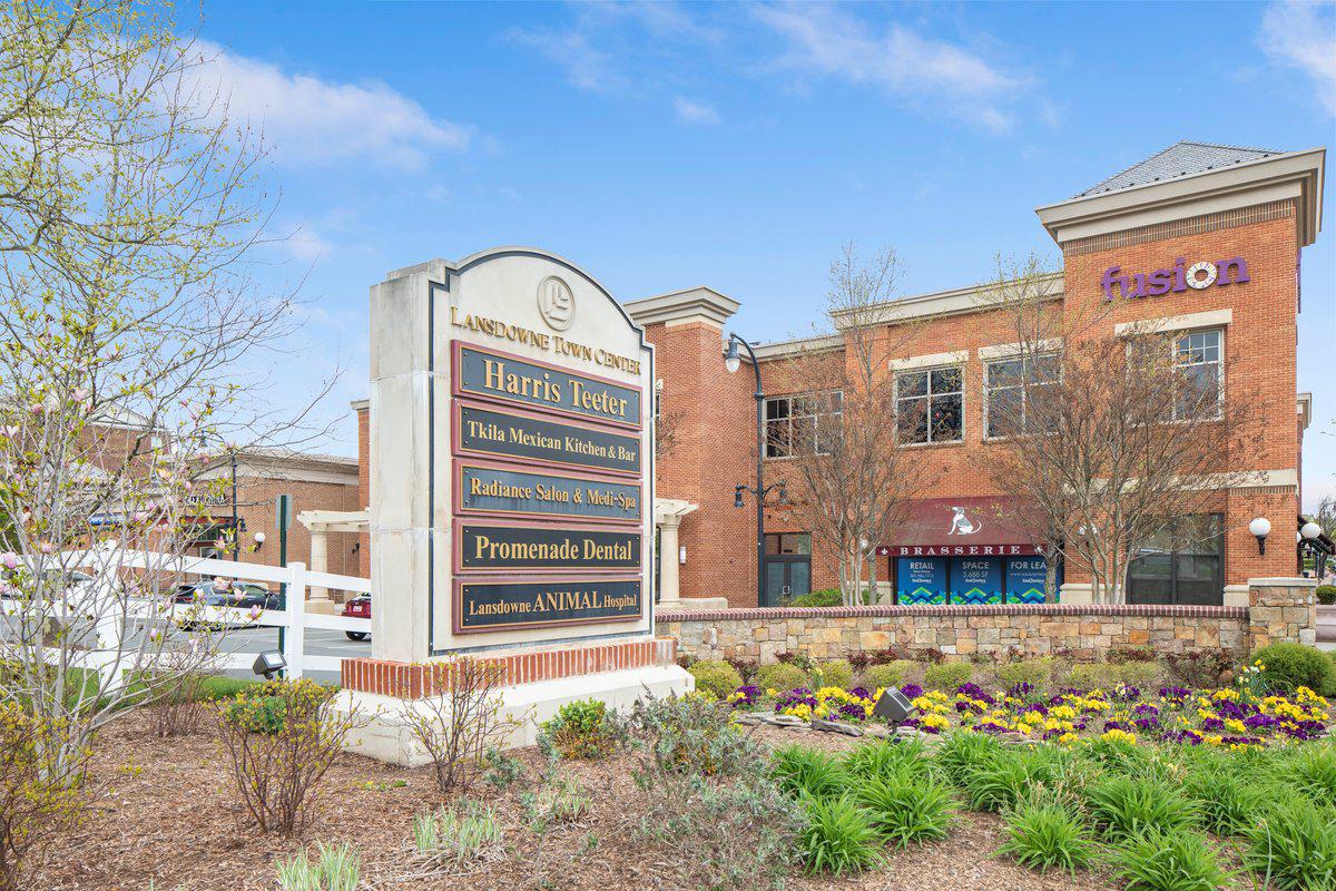 19194 Greystone Square Leesburg, VA 20176 - Photo 95 of 96 Town center with all your daily needs