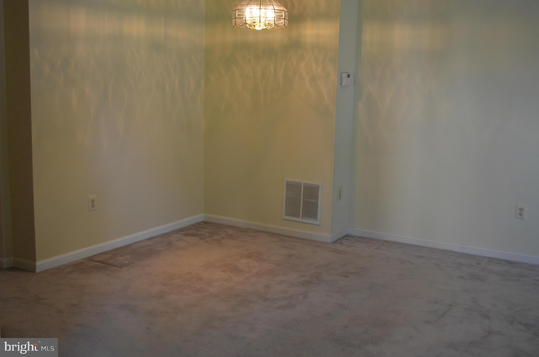 9227 Ridgefield Circle Frederick, MD 21701 - Photo 29 of 30 Dining Room