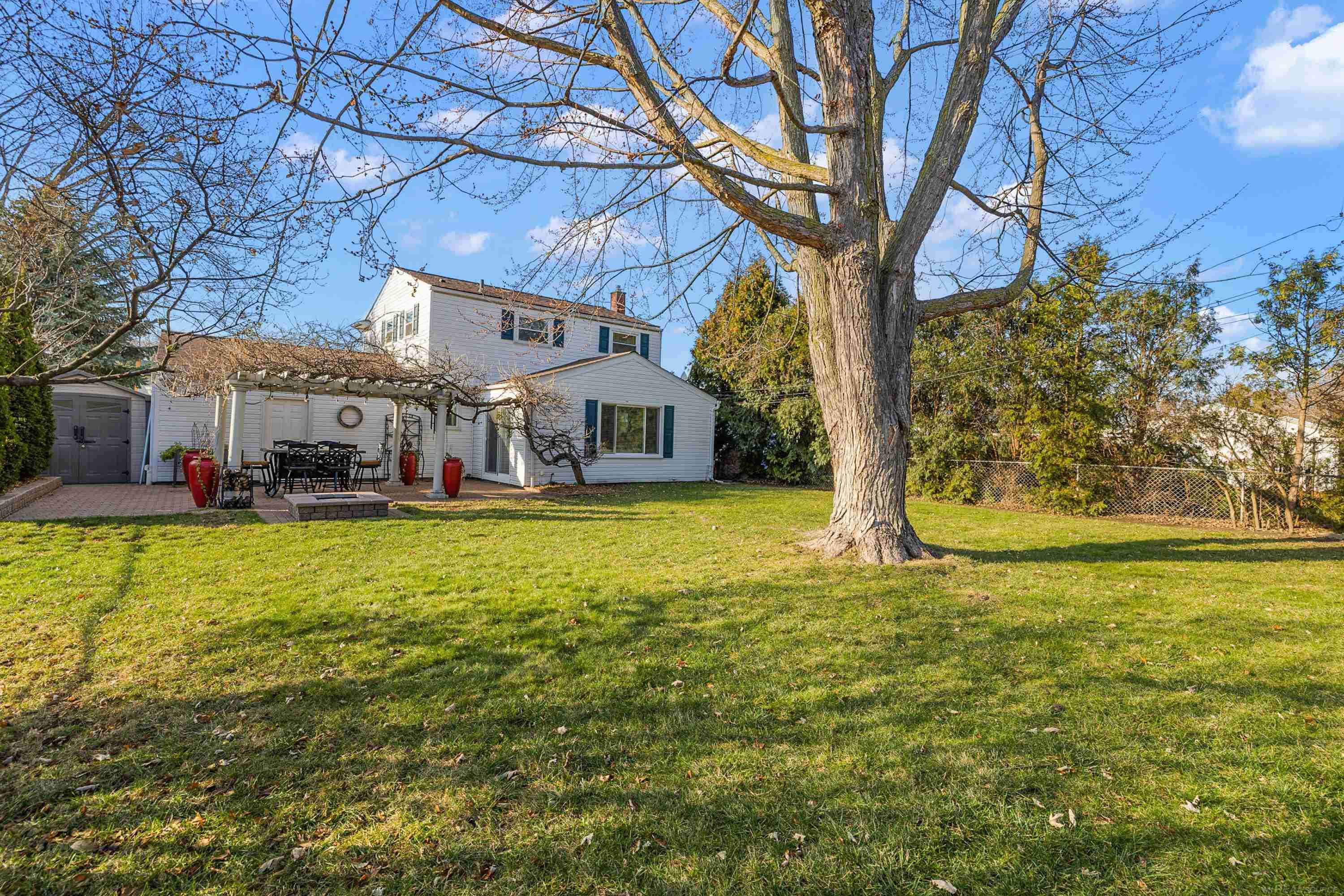 38276 Tottenham Road Sterling Heights, MI 48312 - Photo 7 of 44