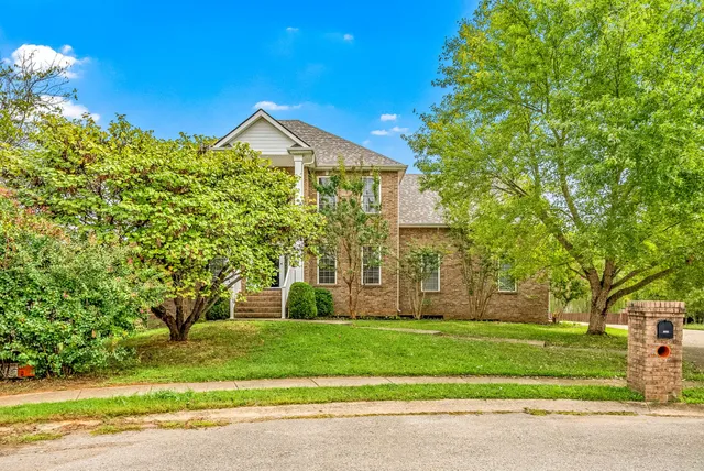 $595,000 | 1013 Fox Hollow Place, Adams, TN 37010