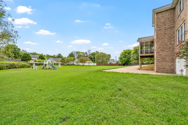 $595,000 | 1013 Fox Hollow Place, Adams, TN 37010