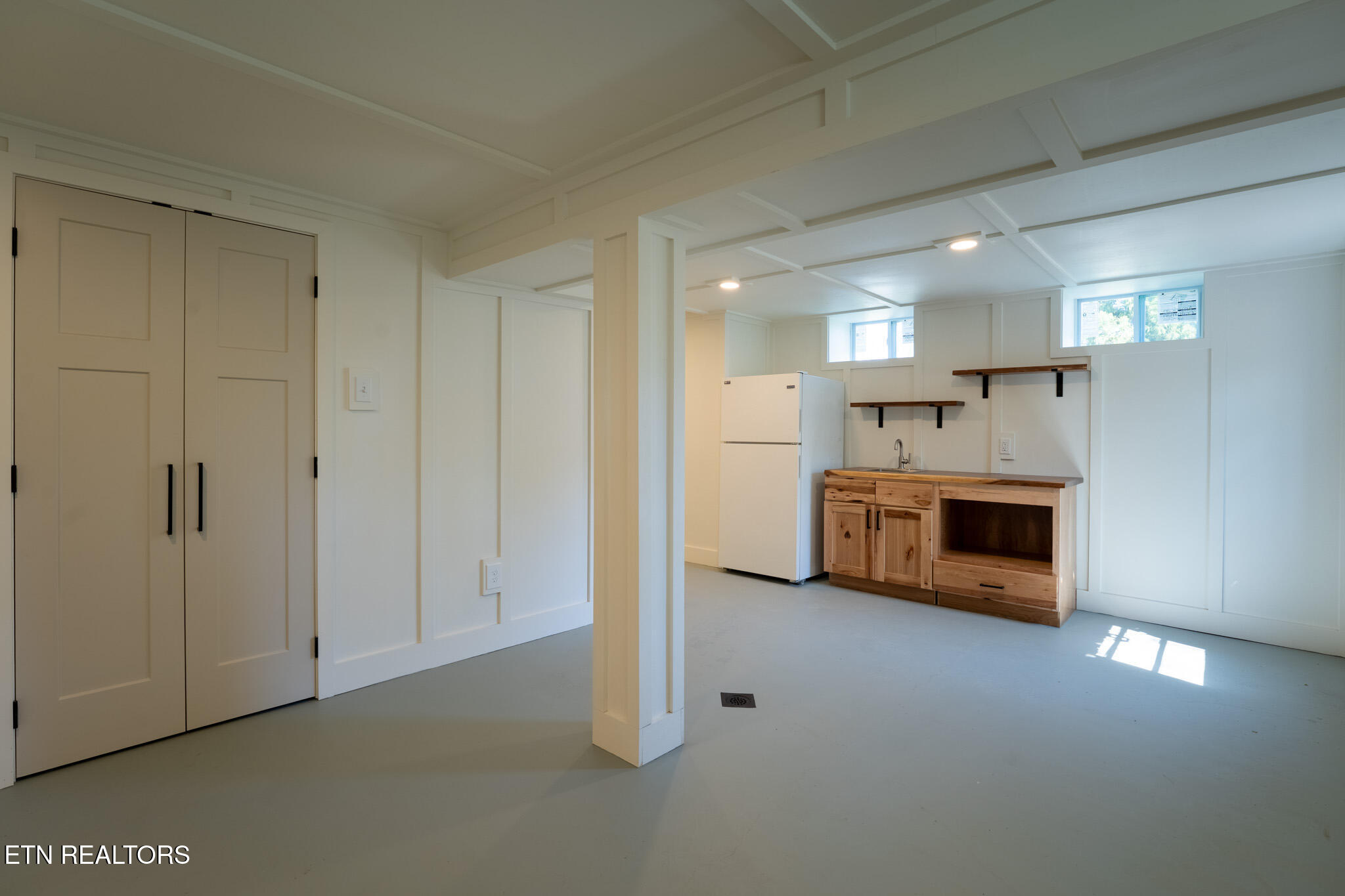 127 Tabor Road Oak Ridge, TN 37830 - Photo 30 of 33 127 Tabor Road -36