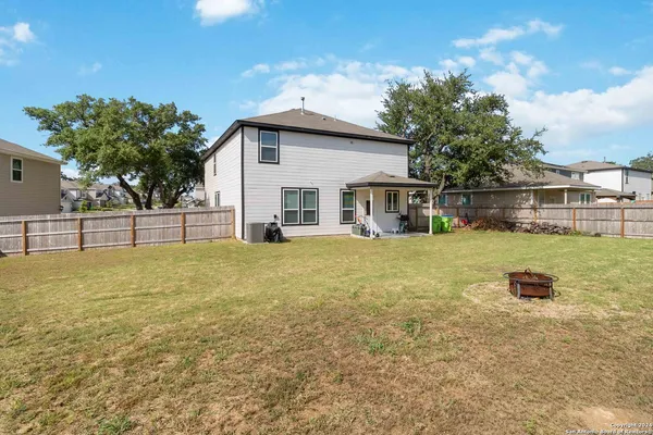 $2,250 | 13123 Sendero Roble, San Antonio, TX 78253