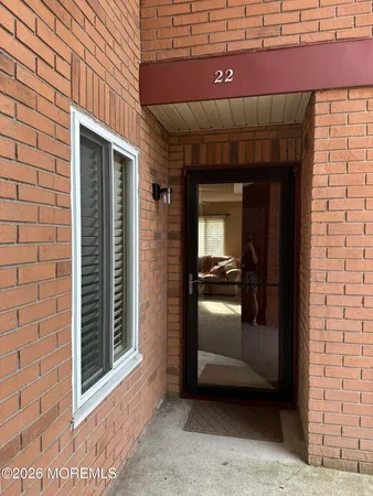$259,990 | 22 Newport Court, Unit 210, Brick, NJ 08724