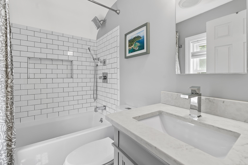 9 Chapman Road Wakefield, MA 01880 - Photo 20 of 34