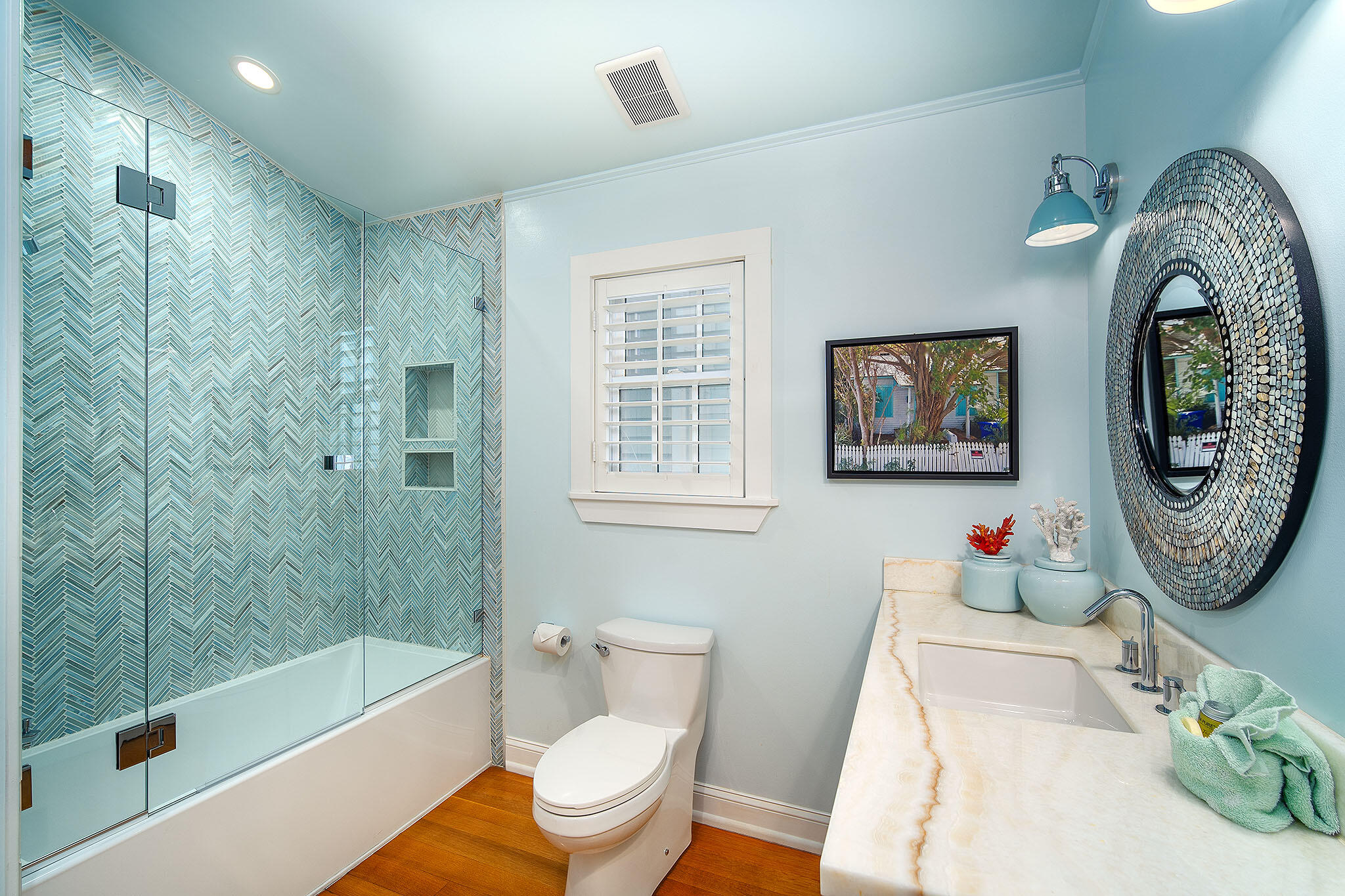 1116 Packer Street Key West, FL 33040 - Photo 48 of 57 a bathroom with a toilet a sink and a bathtub