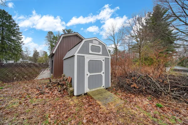 $210,000 | 302 Church Street, Parma, MI 49269