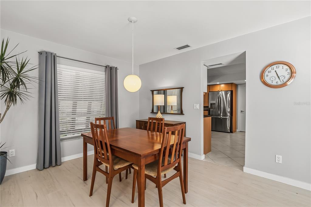 4938 Samoa Circle, Unit 6 Orlando, FL 32808 - Photo 12 of 37