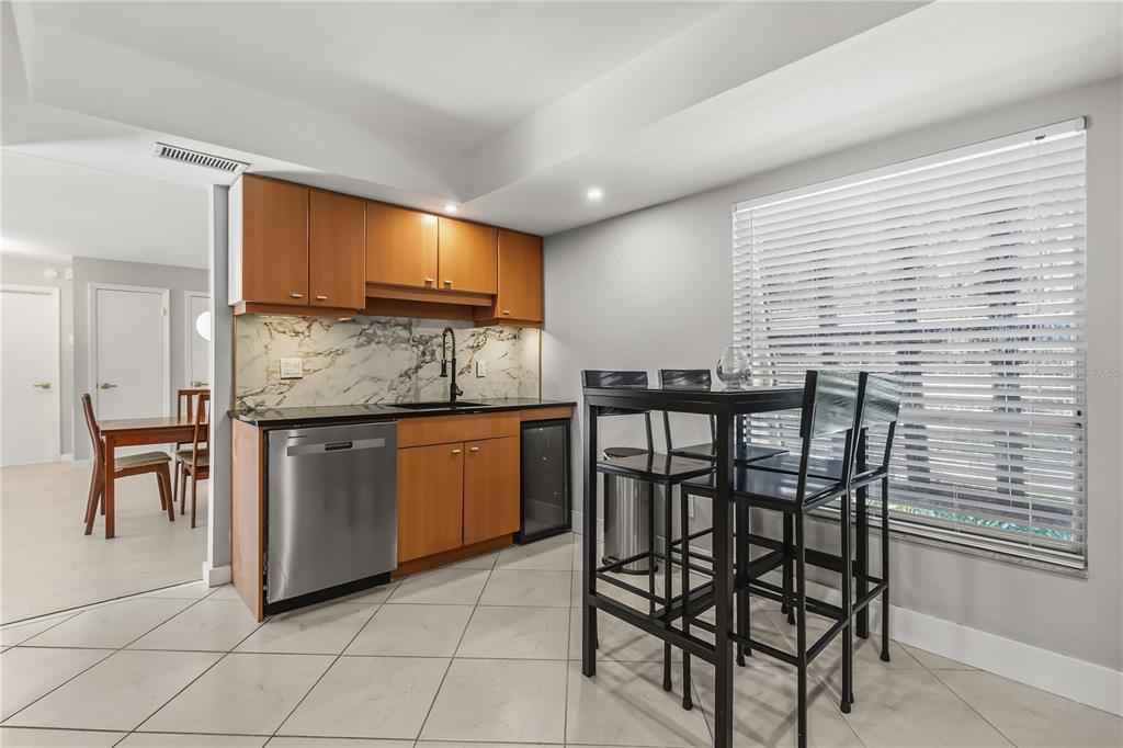 4938 Samoa Circle, Unit 6 Orlando, FL 32808 - Photo 14 of 37