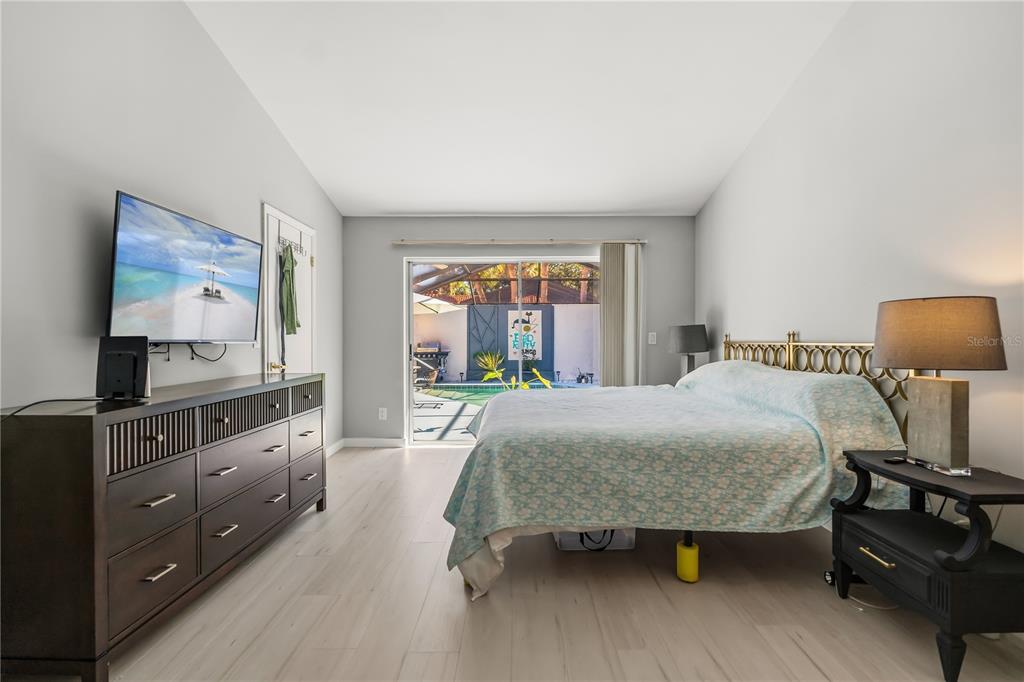 4938 Samoa Circle, Unit 6 Orlando, FL 32808 - Photo 17 of 37