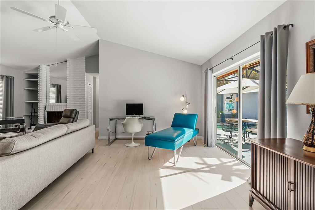 4938 Samoa Circle, Unit 6 Orlando, FL 32808 - Photo 3 of 37