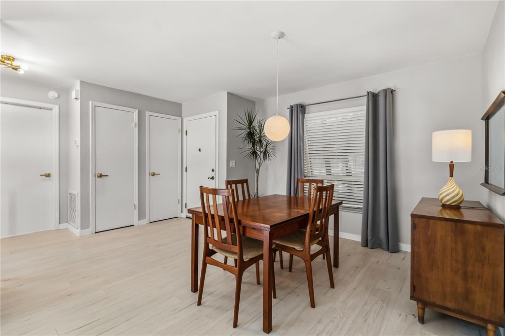 4938 Samoa Circle, Unit 6 Orlando, FL 32808 - Photo 10 of 37