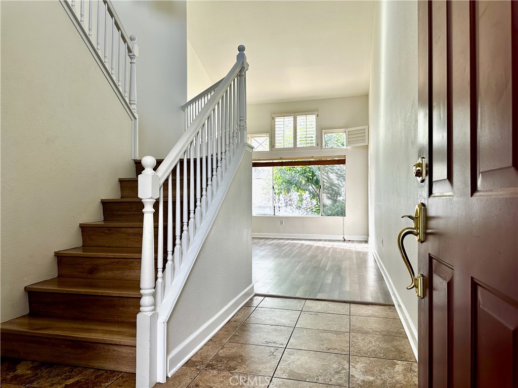 317 Pony Express Road San Dimas, CA 91773 - Photo 2 of 29 Entry
