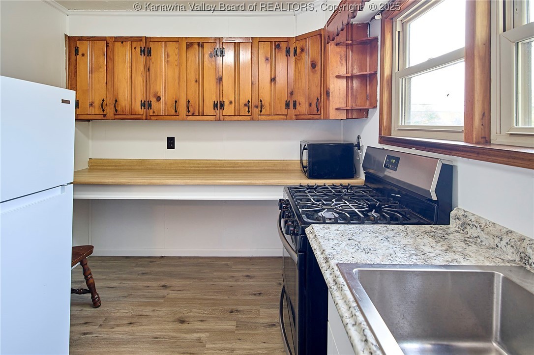 5494 Charleston Road Poca, WV 25159 - Photo 20 of 34 Gallery Image 20