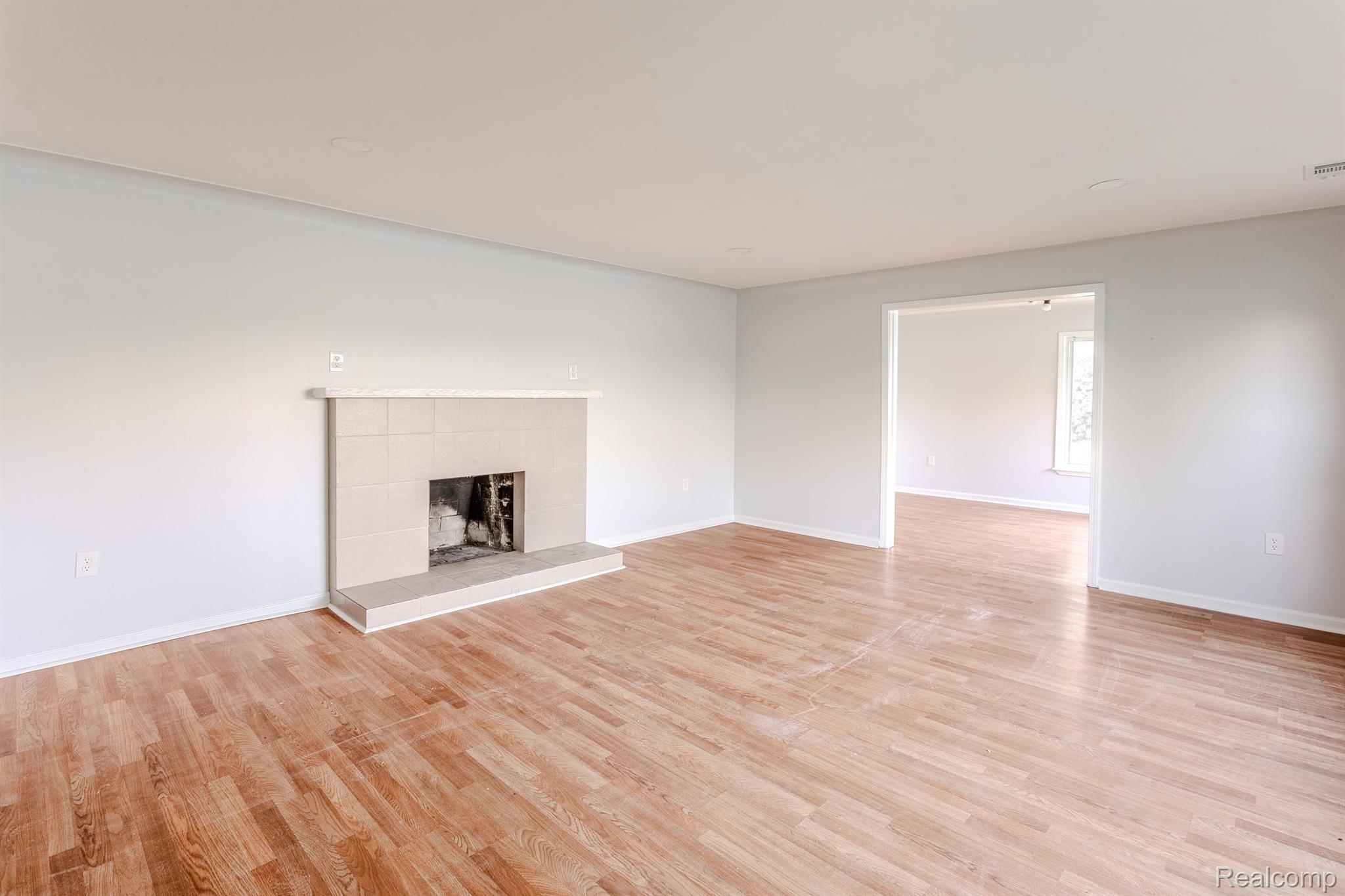 7860 Wayne Road Romulus, MI 48174 - Photo 10 of 34 Gallery Image 10