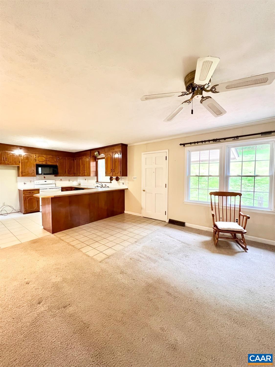 166 Matohe Road Monroe, VA 24574 - Photo 3 of 12 a view of a livingroom with a furniture