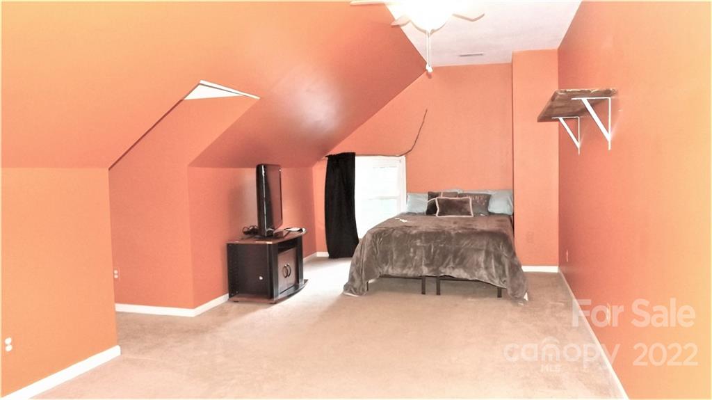 152 Elm Road Blacksburg, SC 29702 - Photo 16 of 29 Gallery Image 16
