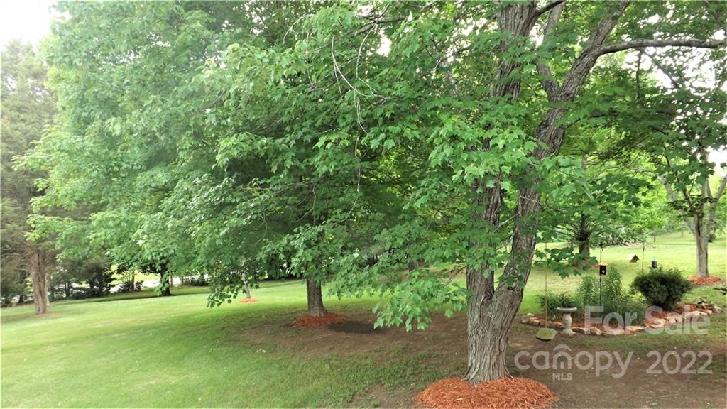 152 Elm Road Blacksburg, SC 29702 - Photo 25 of 29 Gallery Image 25