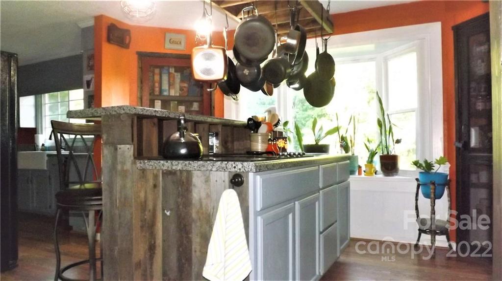 152 Elm Road Blacksburg, SC 29702 - Photo 5 of 29 Gallery Image 5