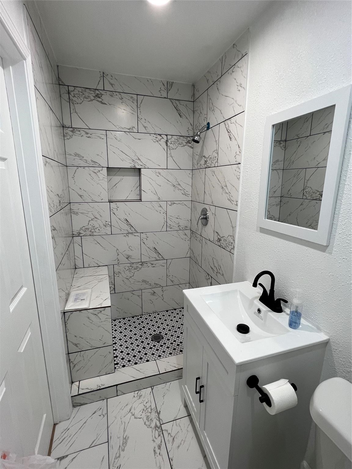 7125 Conley Street Houston, TX 77021 - Photo 7 of 16