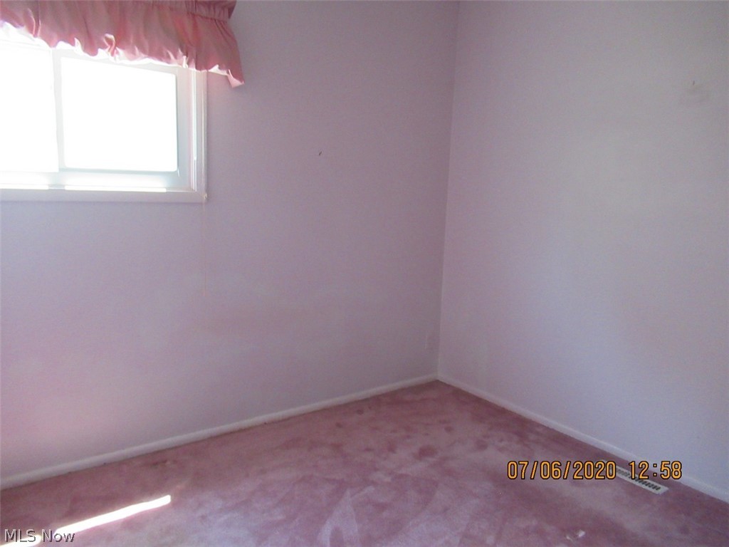 13404 Caves Road Chesterland, OH 44026 - Photo 10 of 14 Gallery Image 10
