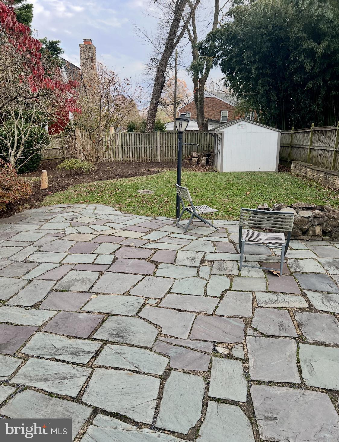3717 North Glebe Road Arlington, VA 22207 - Photo 26 of 26 a view of a backyard with pathway