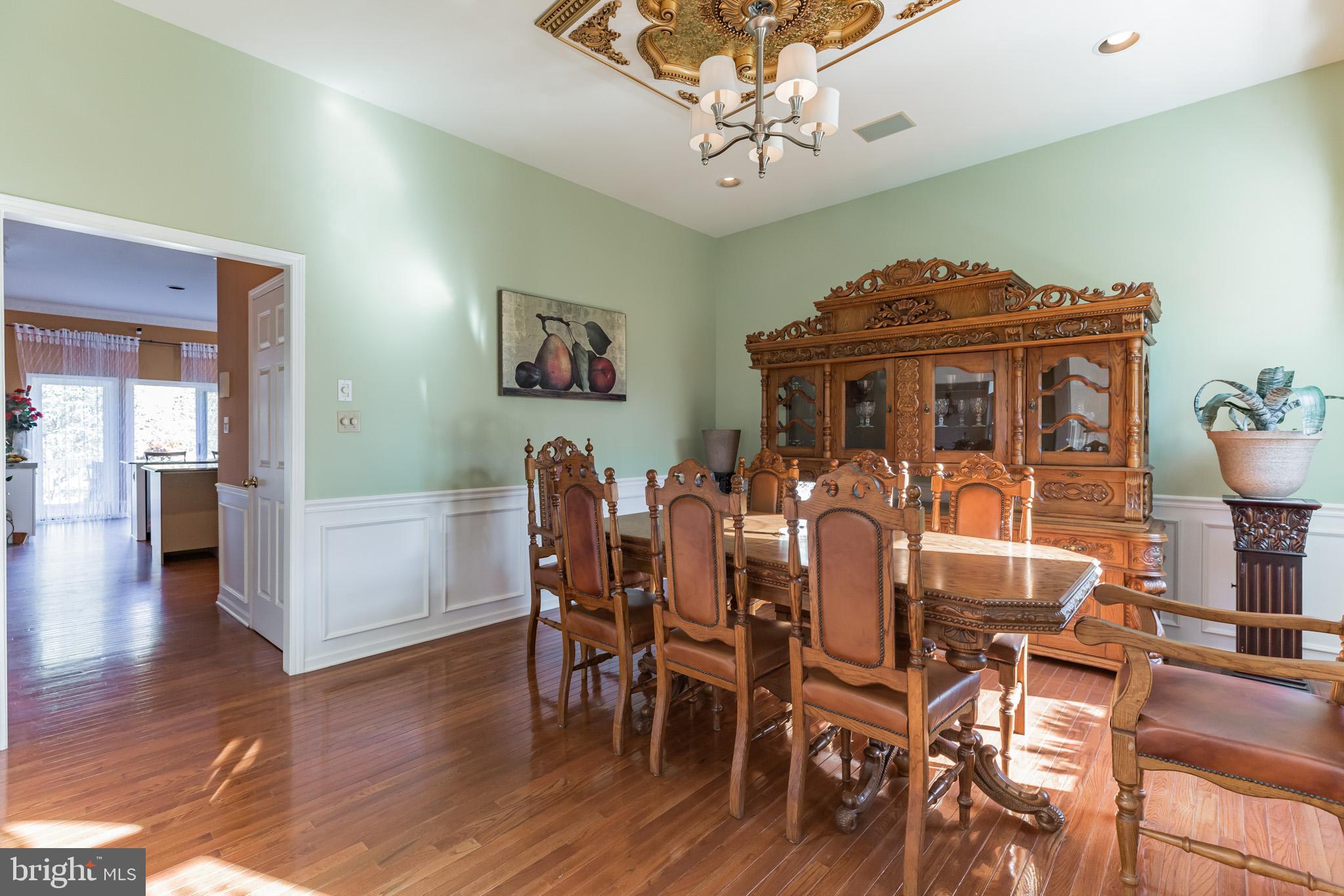 118 Dixontown Road Medford, NJ 08055 - Photo 15 of 44 Dining room