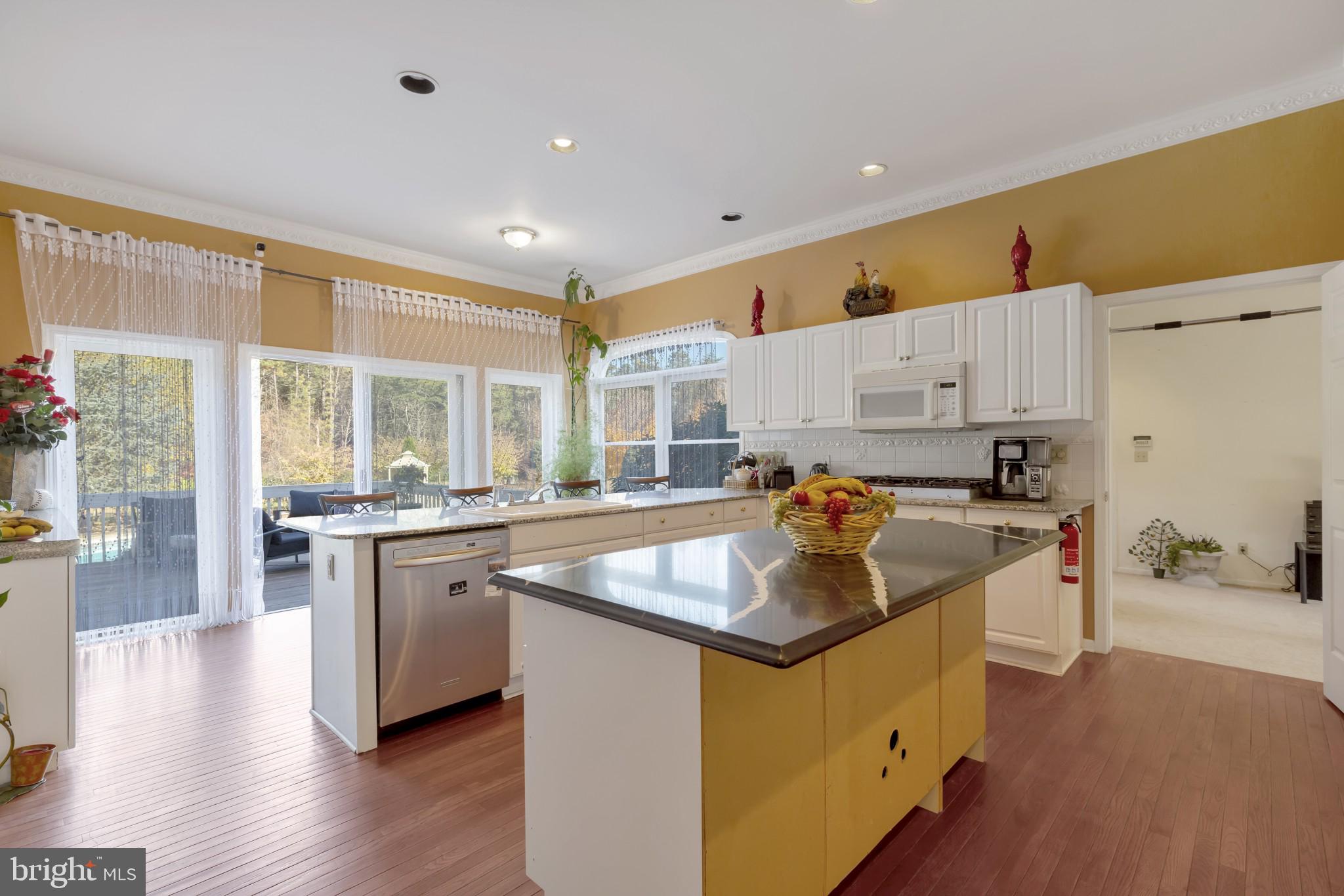 118 Dixontown Road Medford, NJ 08055 - Photo 9 of 44 Gallery Image 9
