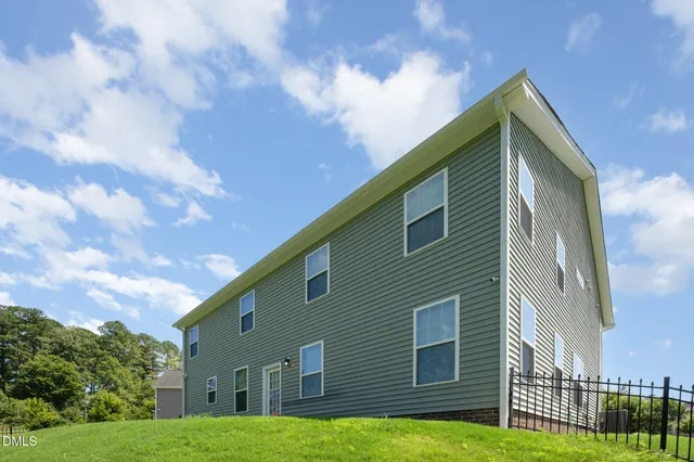 $469,900 | 4709 Sleepy Falls Run, Knightdale, NC 27545