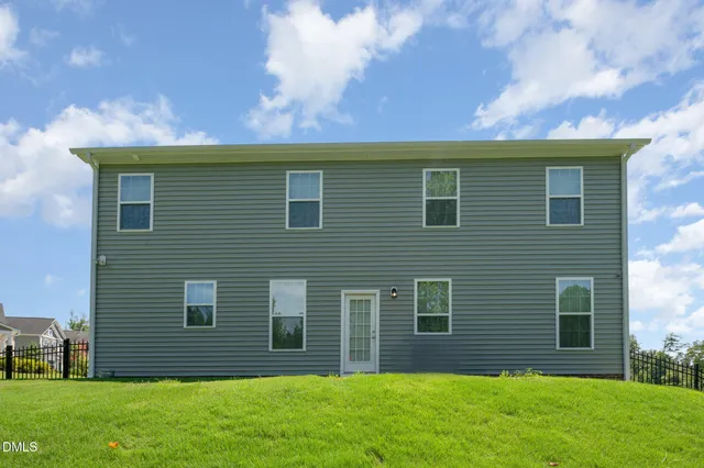 $469,900 | 4709 Sleepy Falls Run, Knightdale, NC 27545