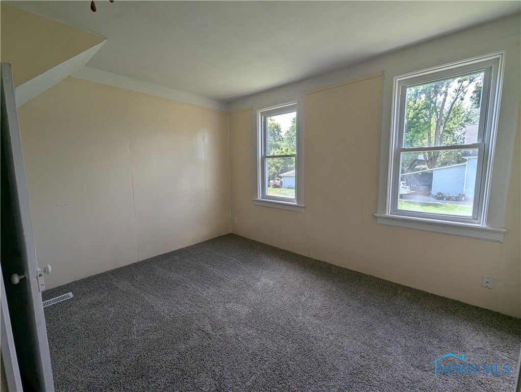 2149 Napoleon Road Fremont, OH 43420 - Photo 7 of 14 Gallery Image 7