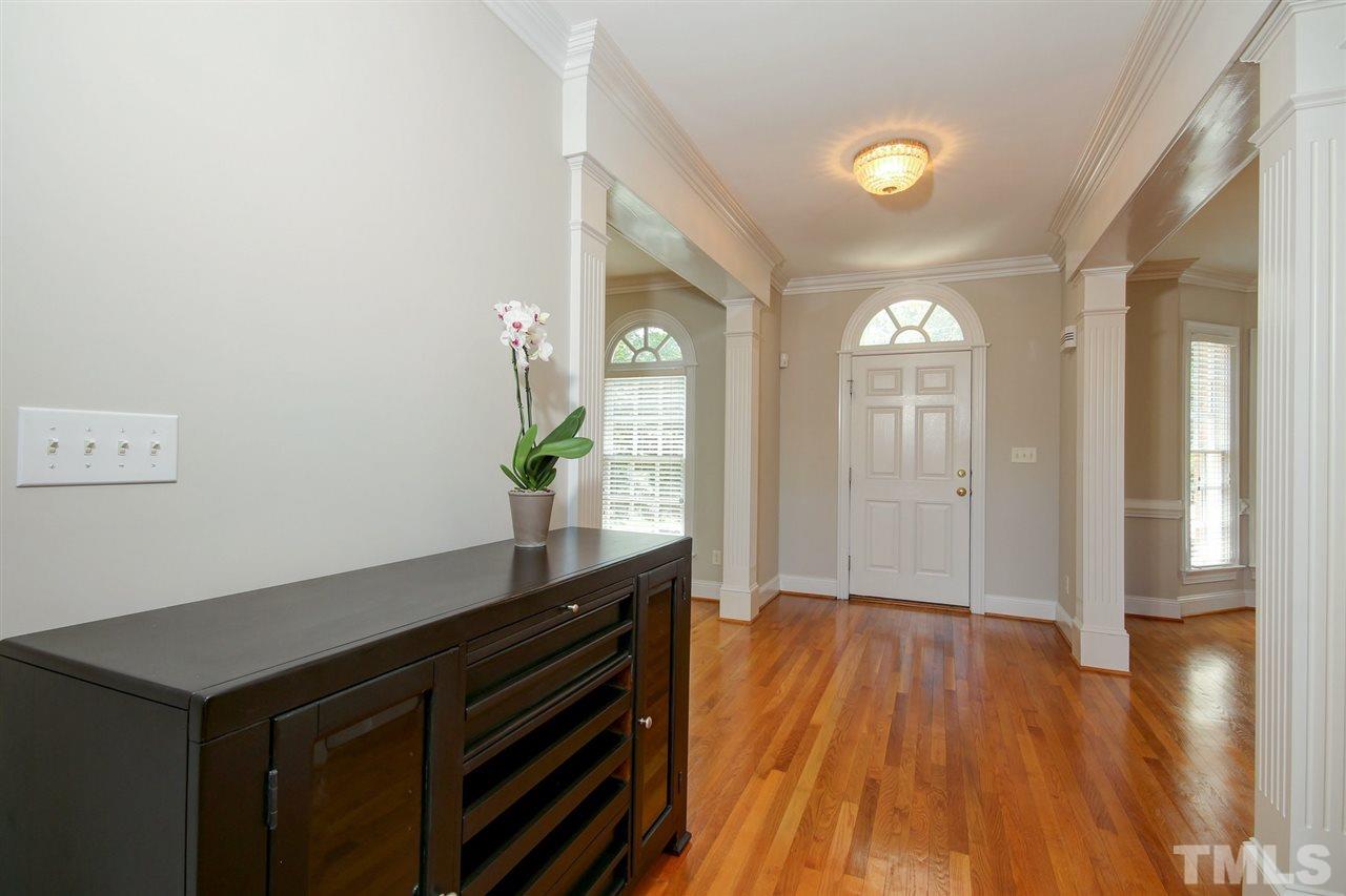 3048 Churchill Road Raleigh, NC 27607 - Photo 5 of 25