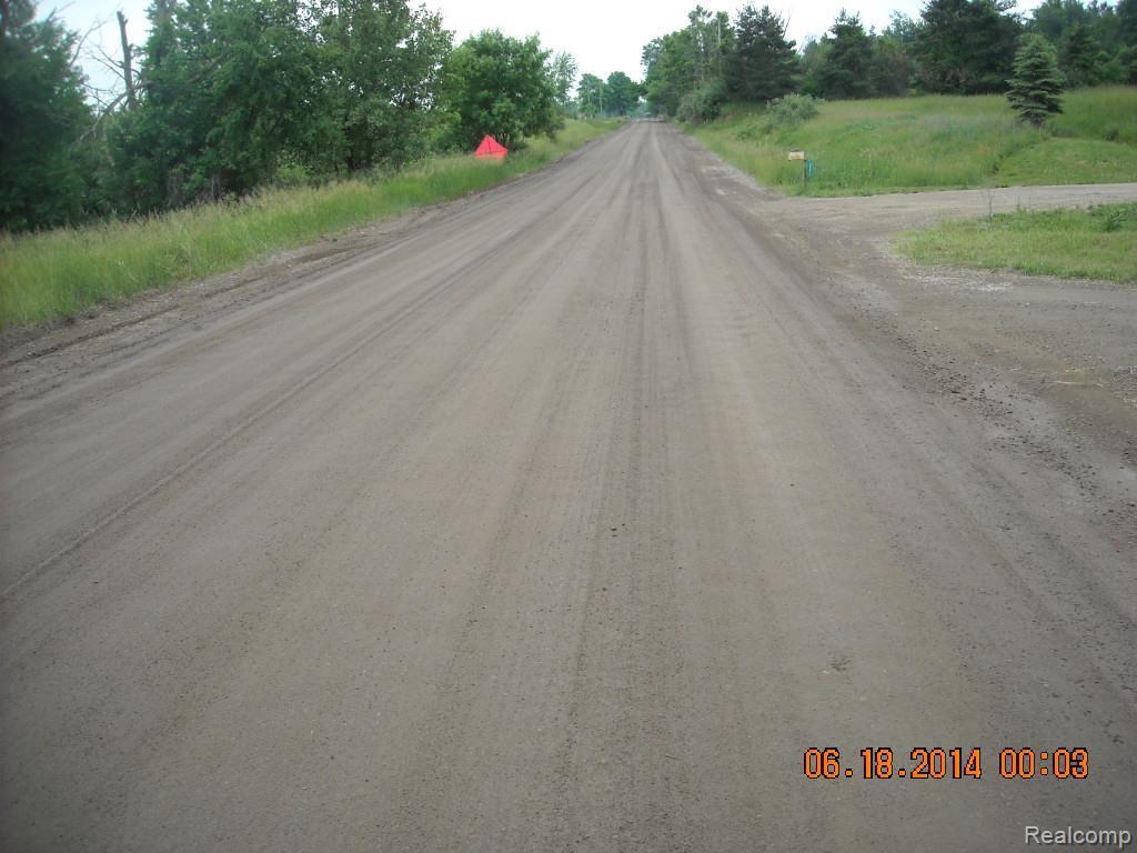 3558 Lake George Road Leonard, MI 48367 - Photo 8 of 8 DSCN0008.jpg