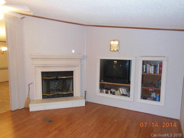 260 Old River Road Marion, NC 28752 - Photo 16 of 44 Gallery Image 16