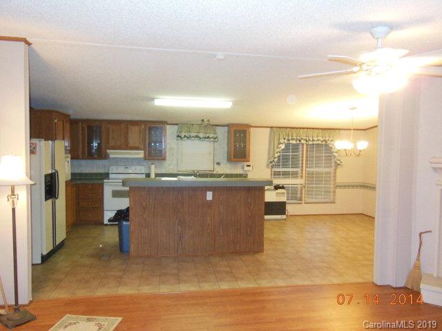 260 Old River Road Marion, NC 28752 - Photo 18 of 44 Gallery Image 18