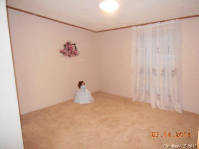 260 Old River Road Marion, NC 28752 - Photo 25 of 44 Gallery Image 25