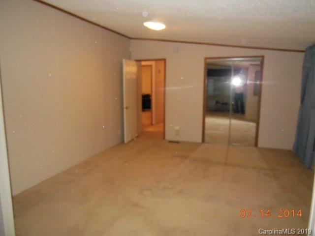 260 Old River Road Marion, NC 28752 - Photo 31 of 44 Gallery Image 31