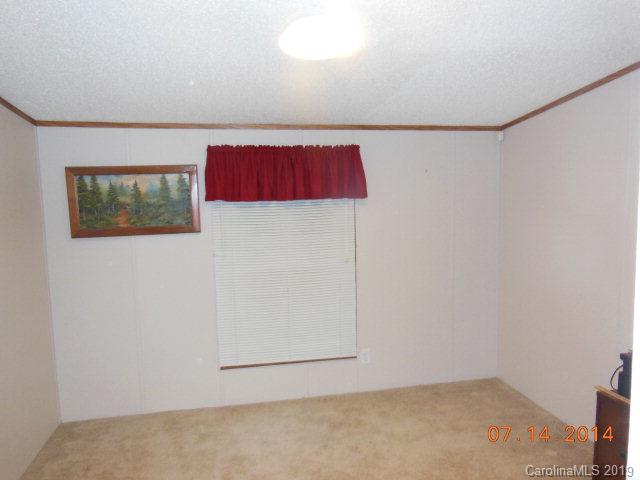260 Old River Road Marion, NC 28752 - Photo 35 of 44 Gallery Image 35
