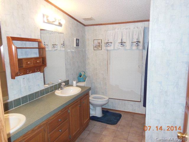 260 Old River Road Marion, NC 28752 - Photo 39 of 44 Gallery Image 39