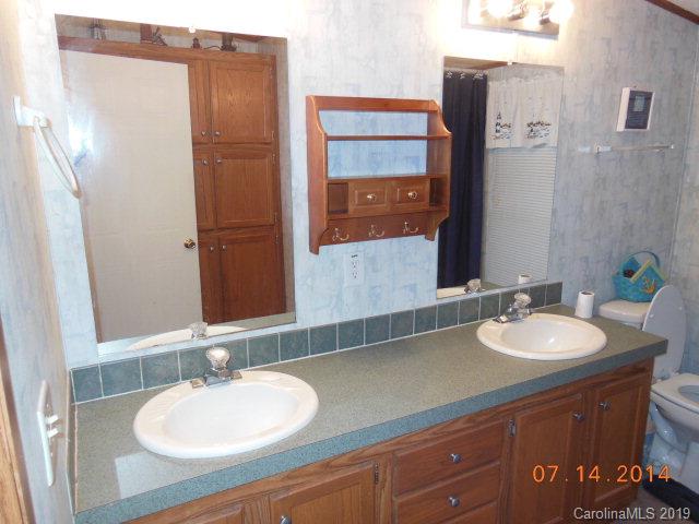 260 Old River Road Marion, NC 28752 - Photo 41 of 44 Gallery Image 41