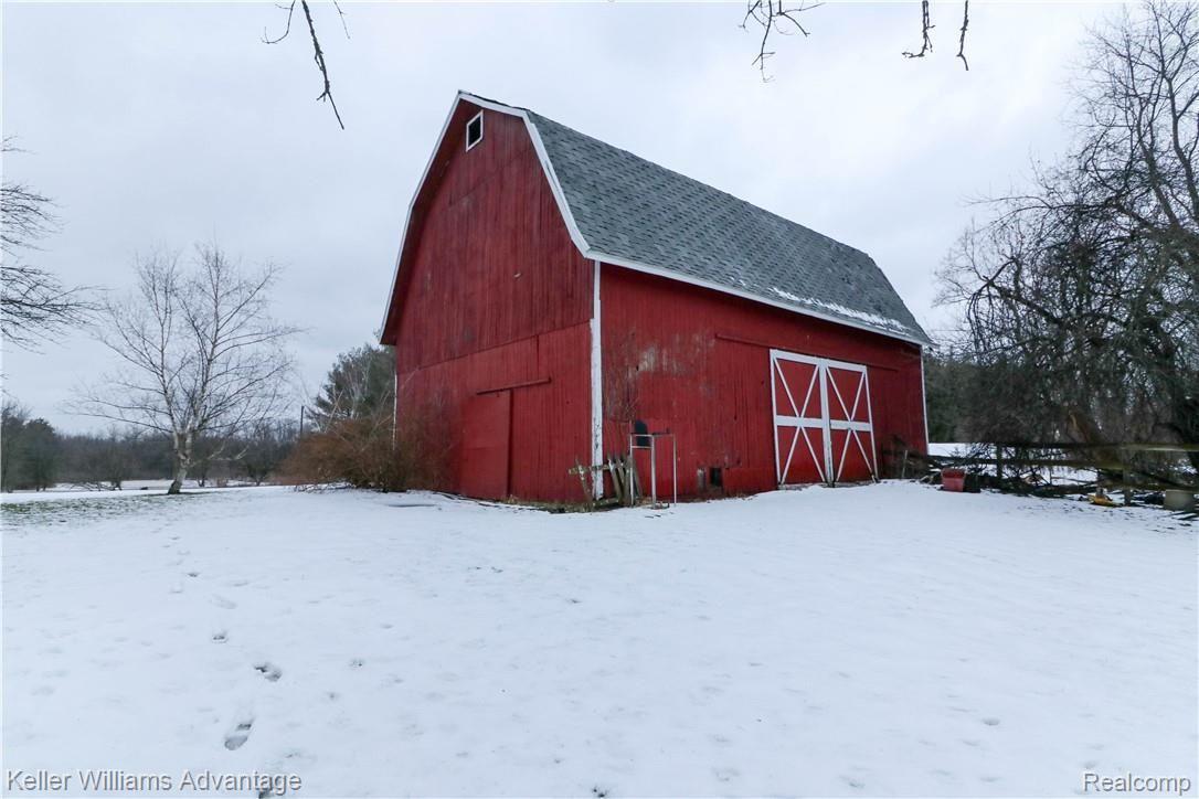 4679 Hegel Road Goodrich, MI 48438 - Photo 40 of 41 Nice, huge space for all kinds of outdoor storage.