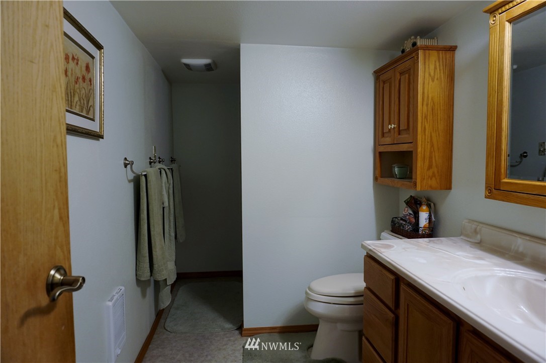 708 Rose Valley Road Kelso, WA 98626 - Photo 17 of 25 Gallery Image 17