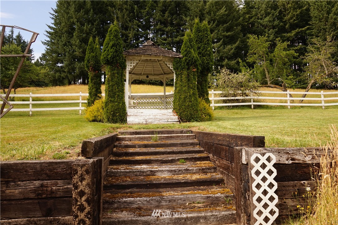 708 Rose Valley Road Kelso, WA 98626 - Photo 6 of 25 Gallery Image 6