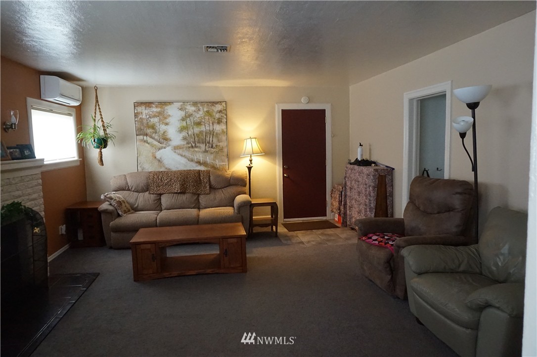 708 Rose Valley Road Kelso, WA 98626 - Photo 9 of 25 Gallery Image 9
