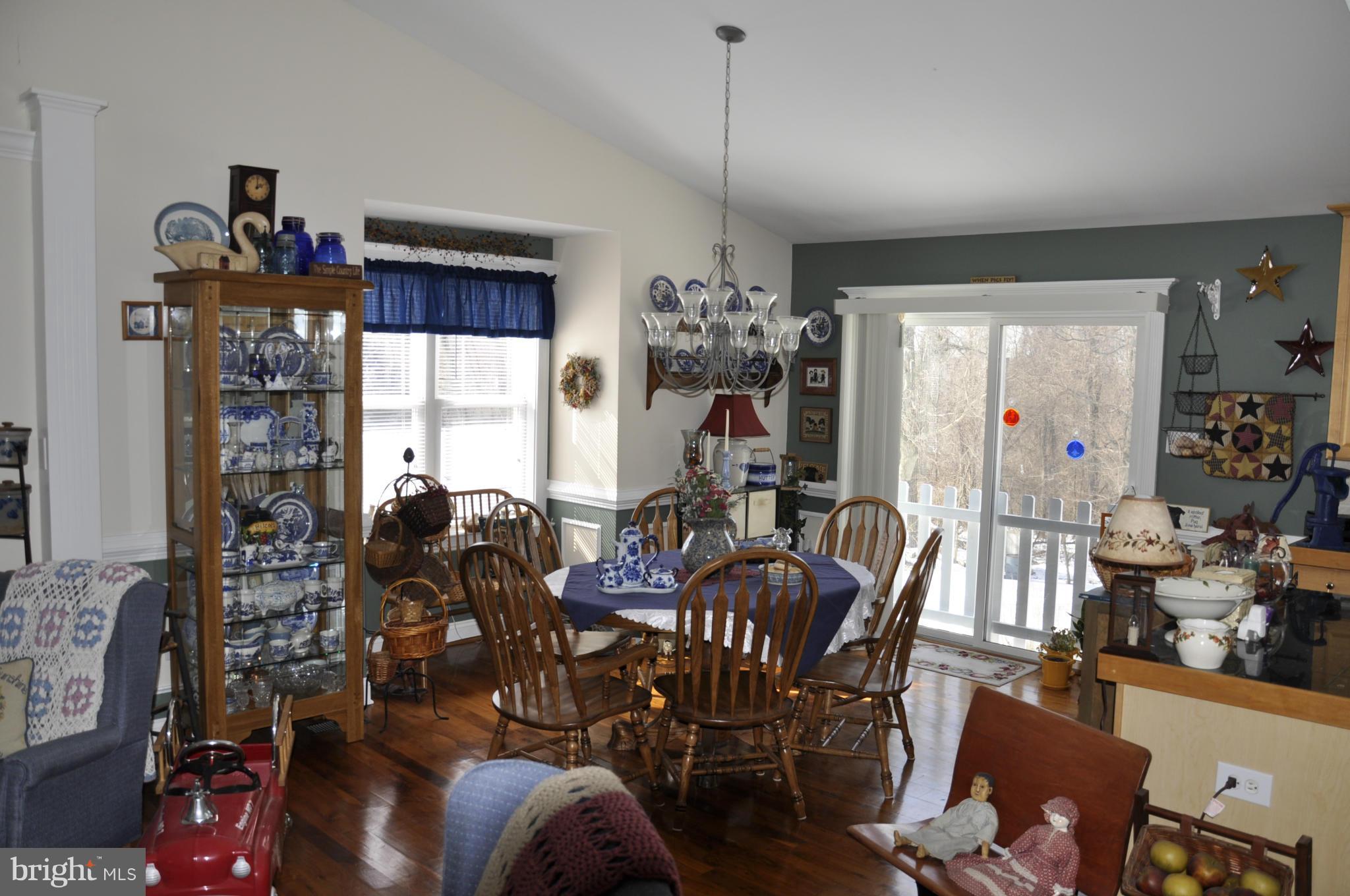 25236 Military Road Cascade, MD 21719 - Photo 12 of 24 Interior (General)