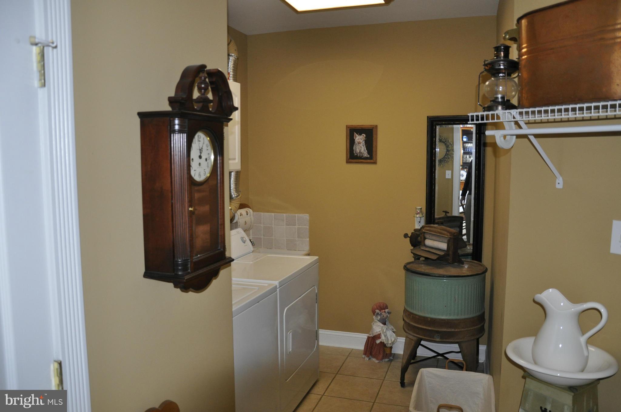 25236 Military Road Cascade, MD 21719 - Photo 19 of 24 Interior (General)